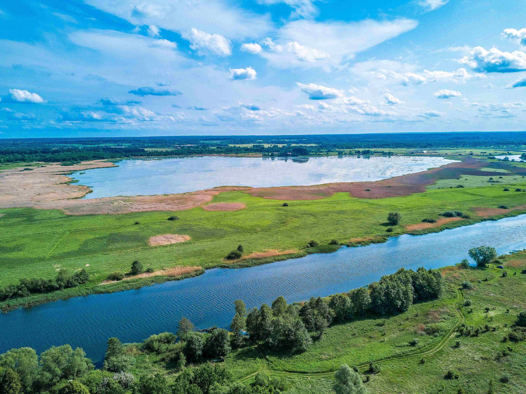 Вид на реку в Ушаково